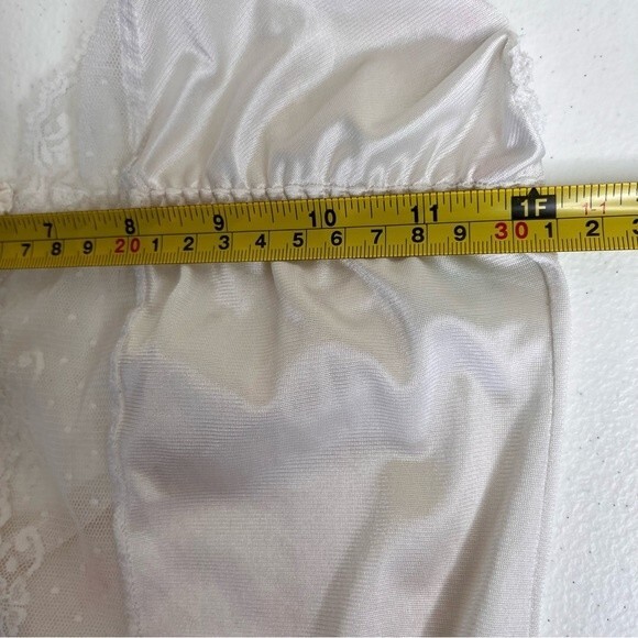 Vintage JCPenney Satin Lace Bodysuit Lingerie Teddy White Women Medium Intimates - Picture 14 of 16